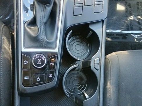 Used 2023 Kia Sportage LX AWD/4WD image 31