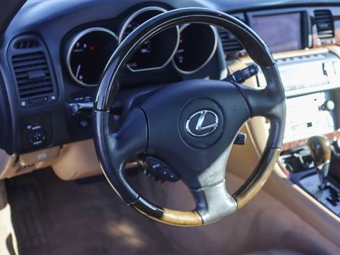 Used 2007 Lexus SC 430 Convertible image 14