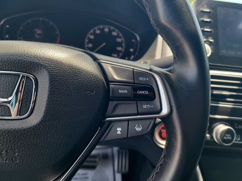 Used 2020 Honda Accord Sport image 13