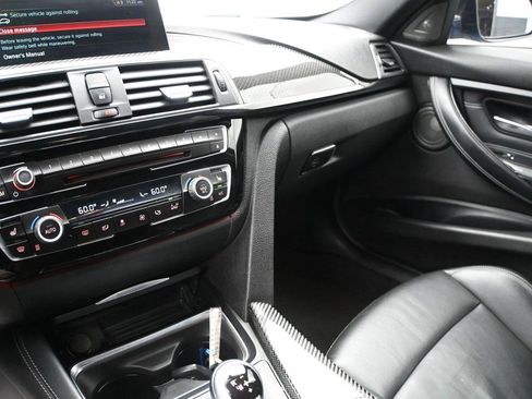 Used 2018 BMW M3 RWD image 4