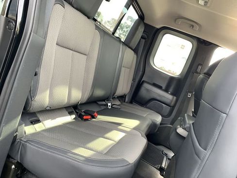 Used 2021 Nissan Titan S w/ Accessory Utility Package image 12