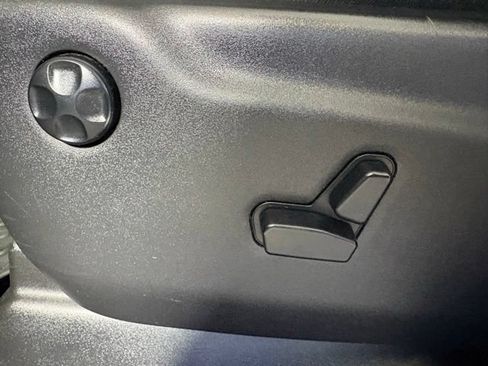 Certified 2018 Jeep Grand Cherokee Altitude AWD/4WD image 21