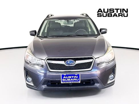 Used 2016 Subaru Crosstrek 2.0i Limited AWD/4WD image 2