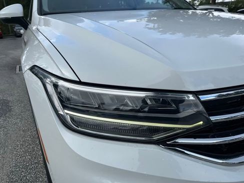 Used 2023 Volkswagen Tiguan SE image 4