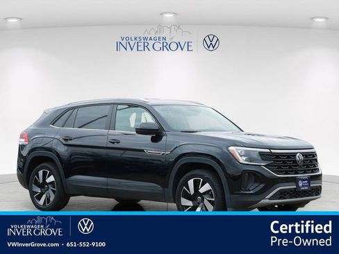 Certified 2025 Volkswagen Atlas Cross Sport SE FWD image 1