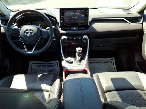 Used 2022 Toyota RAV4 TRD Off-Road AWD/4WD image 11
