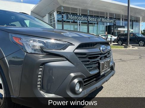Used 2024 Subaru Outback Premium AWD/4WD image 5