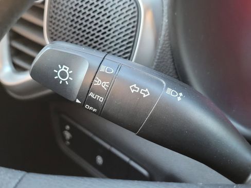 Used 2020 Kia Soul LX image 28