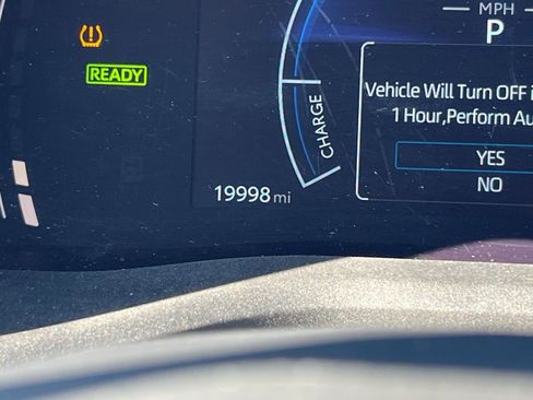 Used 2025 Toyota Camry LE image 45