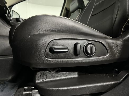 Used 2019 GMC Acadia Denali w/ Technology Package image 12