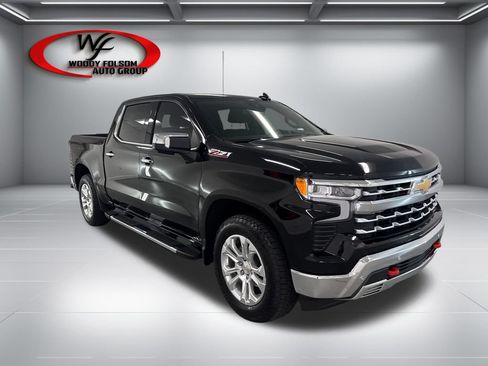 Used 2024 Chevrolet Silverado 1500 LTZ AWD/4WD image 3