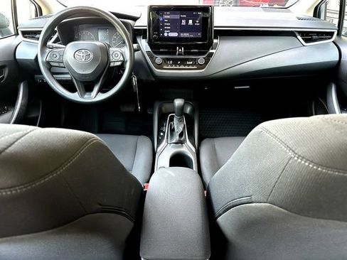 Certified 2025 Toyota Corolla LE FWD image 27