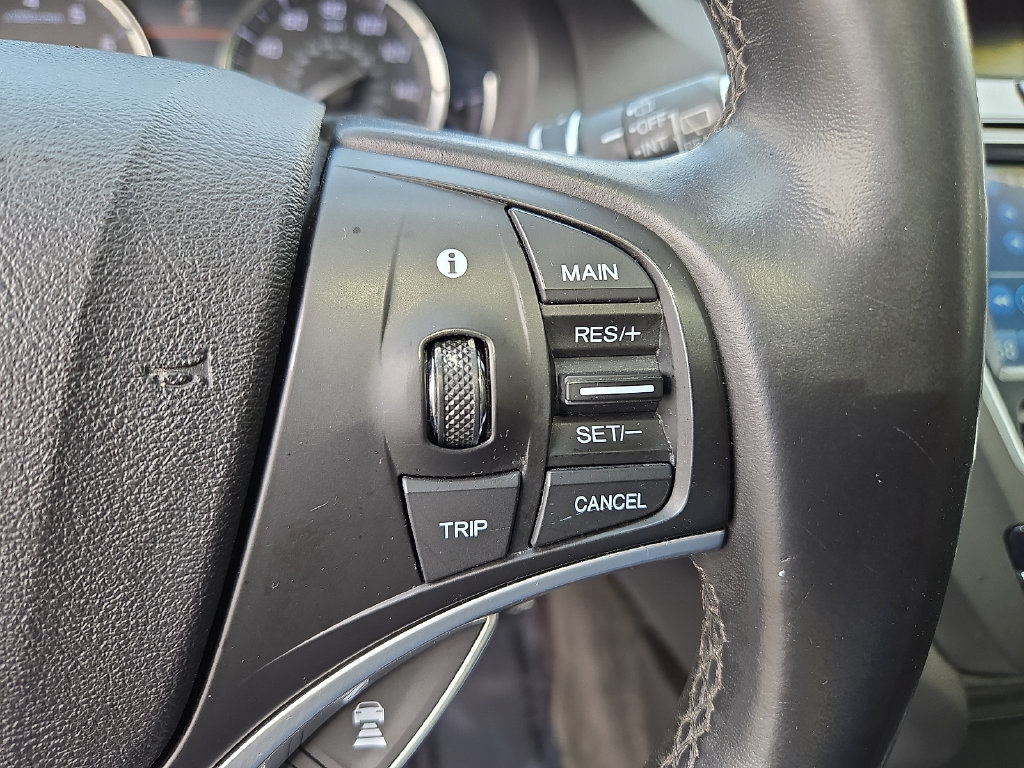 Used 2020 Acura MDX SH-AWD image 23