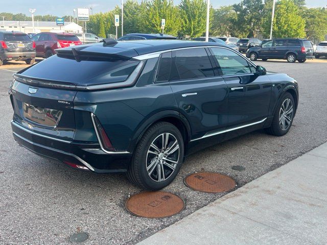 Used 2024 Cadillac Lyriq Luxury w/ LPO, Floor Liner Package AWD/4WD image 3