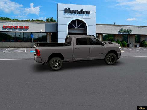 New 2026 RAM 2500 Laramie AWD/4WD image 9