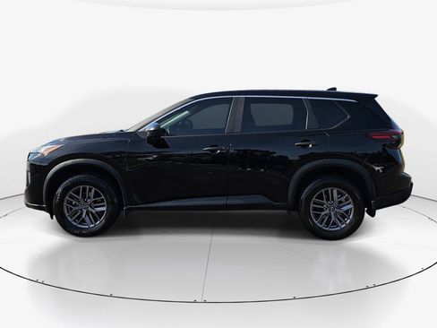 Used 2025 Nissan Rogue S FWD image 7