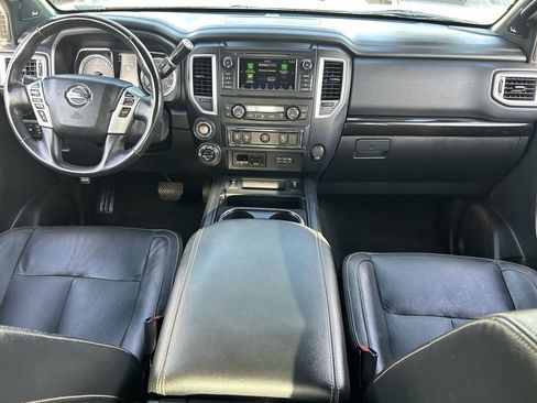 Used 2019 Nissan Titan SL w/ Midnight Edition AWD/4WD image 12