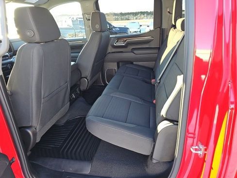 Used 2024 Chevrolet Silverado 1500 LT image 10