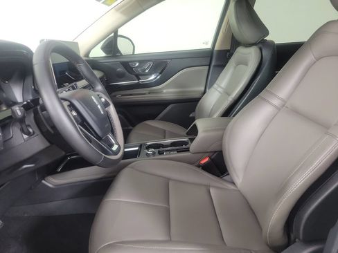 Certified 2025 Lincoln Corsair FWD image 16