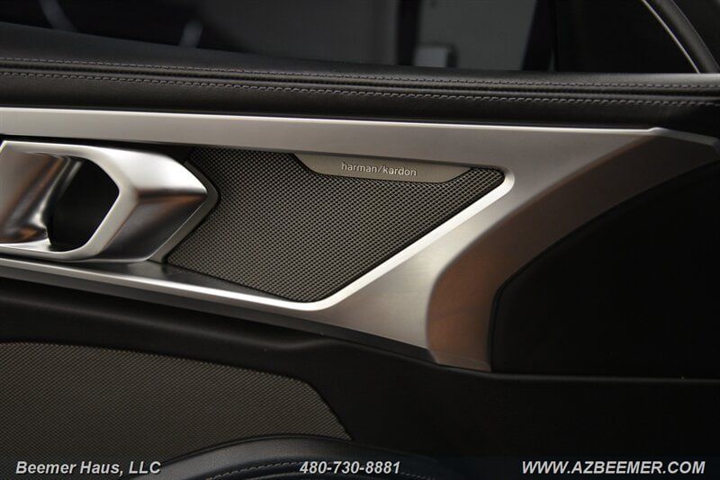 Used 2020 BMW M8 Coupe AWD/4WD image 35