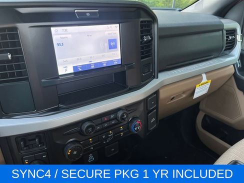 New 2025 Ford F250 XLT image 13