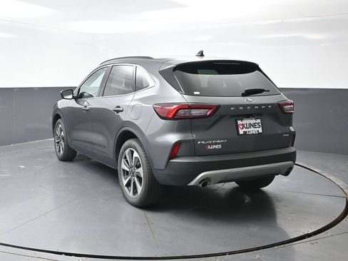 Used 2025 Ford Escape Platinum AWD/4WD image 12