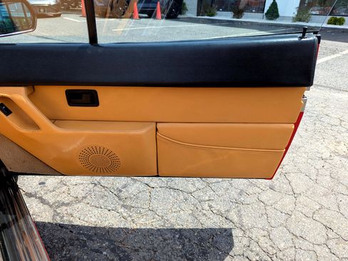 Used 1989 Ferrari Mondial Cabriolet image 29