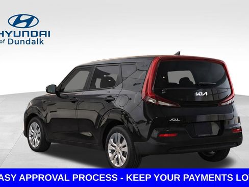 Used 2022 Kia Soul LX FWD image 5