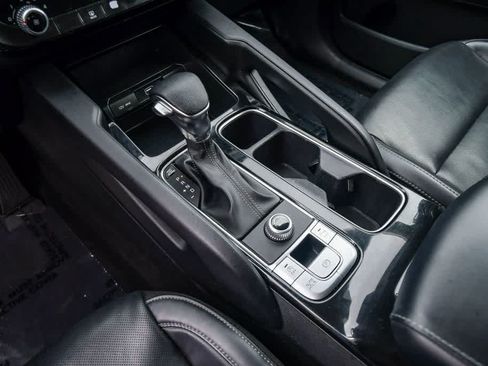 Used 2021 Kia Telluride LX FWD image 20