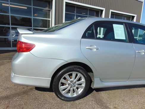 Used 2010 Toyota Corolla S FWD image 14