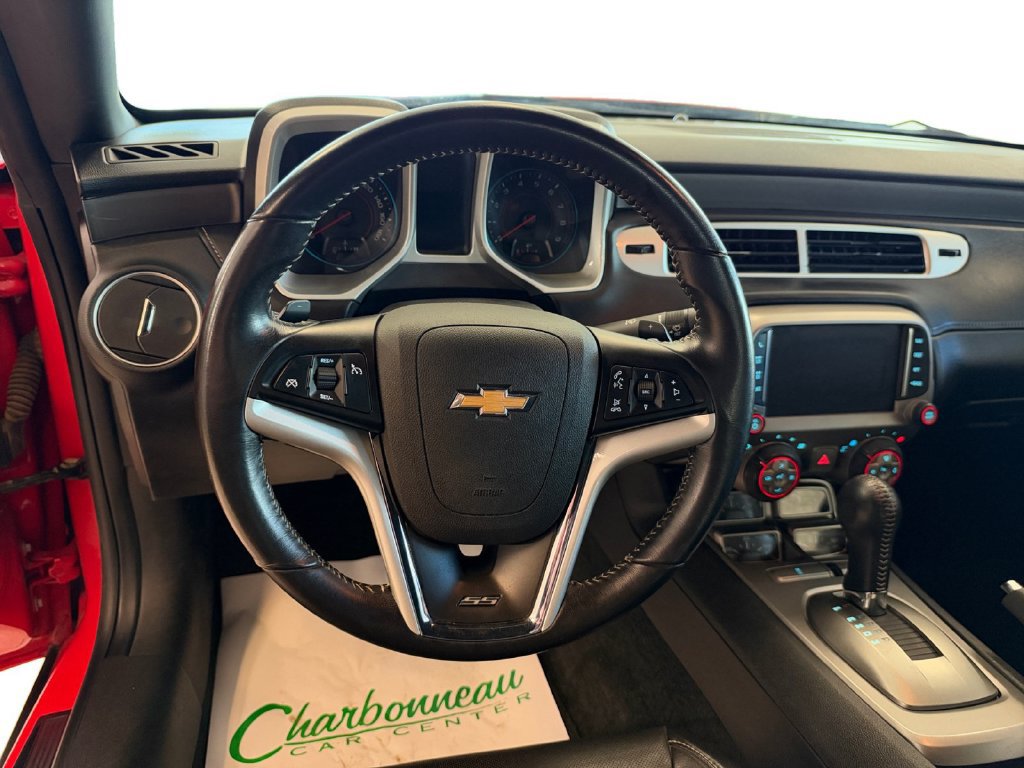 Used 2014 Chevrolet Camaro SS w/ RS Package RWD image 13