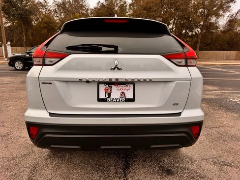 Used 2023 Mitsubishi Eclipse Cross SE image 8