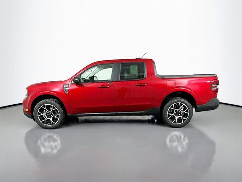 New 2026 Ford Maverick Lariat image 4