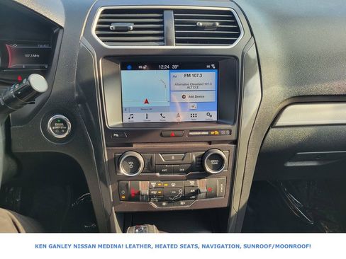 Used 2018 Ford Explorer XLT w/ Equipment Group 202A image 26