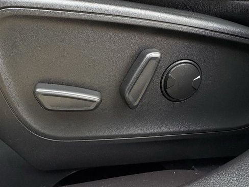 Certified 2023 Ford Escape Active AWD/4WD image 27