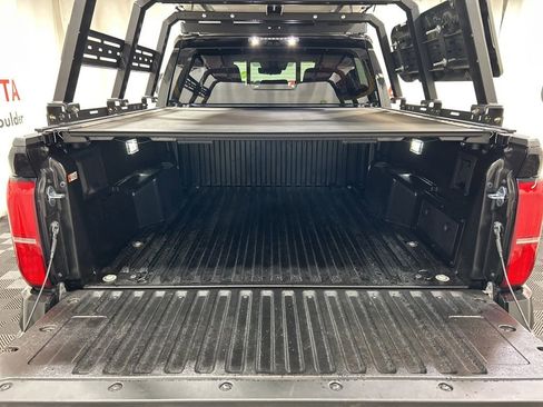 Used 2025 Toyota Tacoma TRD Pro AWD/4WD image 8