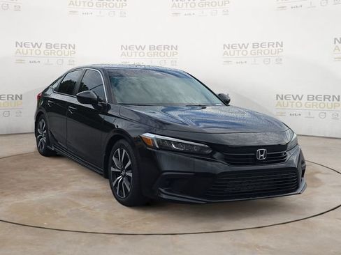 Used 2022 Honda Civic EX image 7