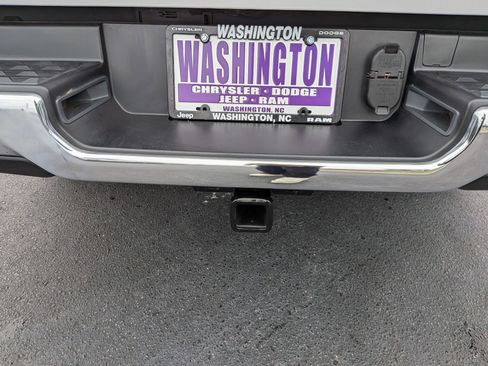 Used 2023 RAM 1500 Big Horn image 29