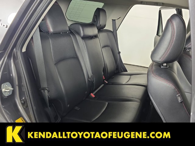 Used 2017 Toyota 4Runner TRD Off-Road Premium AWD/4WD image 30