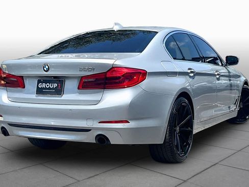Used 2018 BMW 530i RWD image 13
