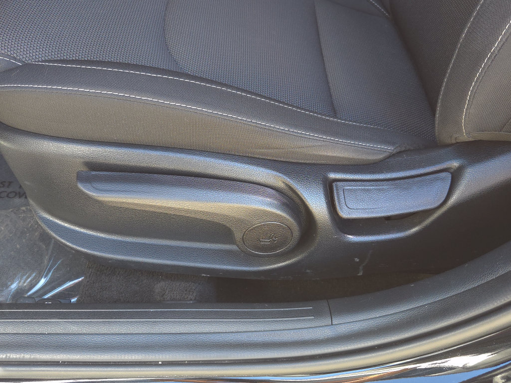 Used 2023 Kia Forte LXS FWD image 18