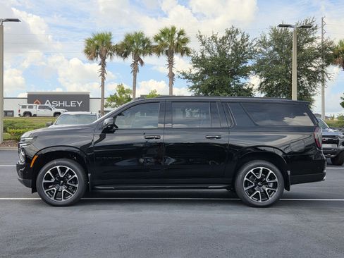 New 2026 Chevrolet Suburban RST w/ Comfort Package RWD image 3