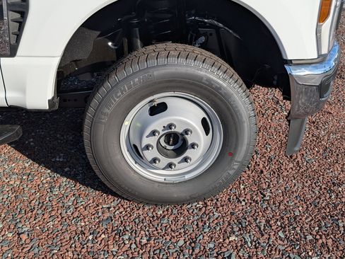 New 2026 Ford F350 XL w/ XL Driver Assist Package image 6