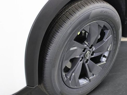 New 2026 Nissan Rogue SV image 9