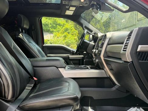 Used 2018 Ford F250 Platinum w/ Platinum Ultimate Package AWD/4WD image 21