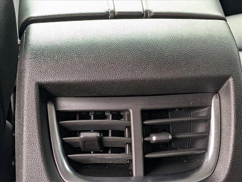 Used 2024 Chevrolet Blazer LT image 15