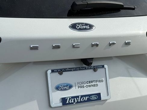 Certified 2023 Ford Escape ST-Line w/ Tech Pack #1 AWD/4WD image 29