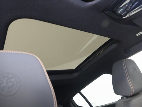 Used 2024 Alfa Romeo Tonale Ti w/ Active Assist Package image 11