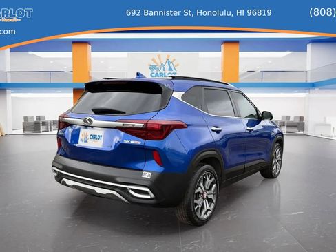 Used 2021 Kia Seltos SX w/ SX Sunroof Package image 6