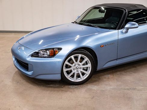 Used 2006 Honda S2000 image 24